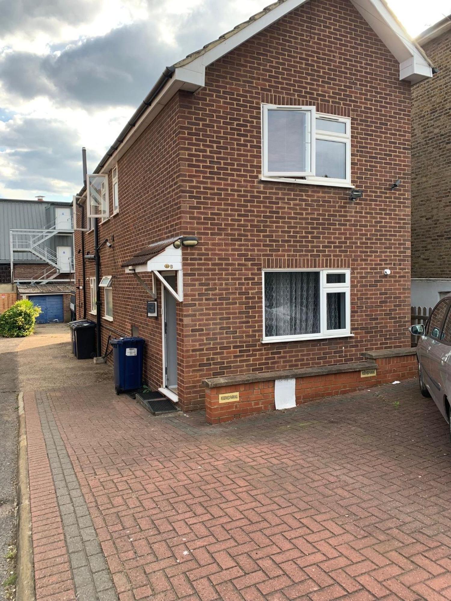 לונדון Amazing En-Suite Apartment In Finchley Central מראה חיצוני תמונה