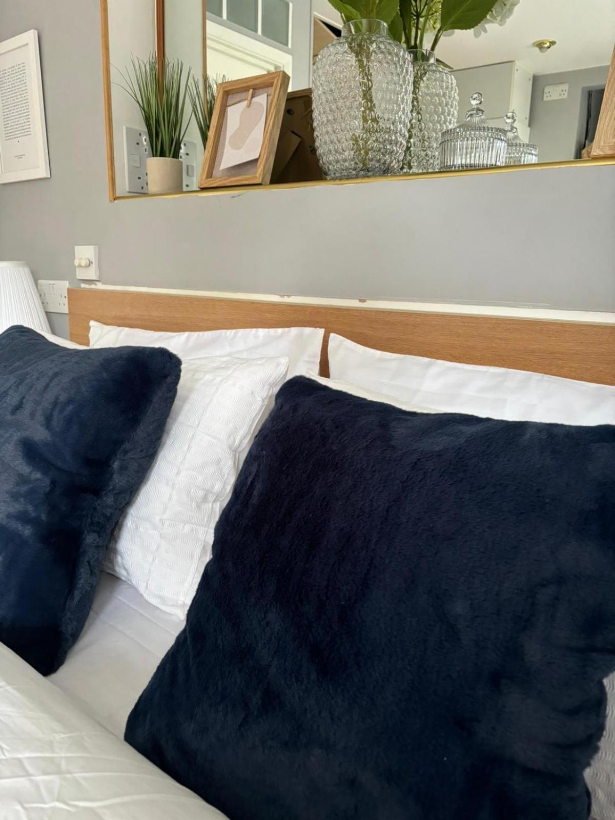 לונדון Amazing En-Suite Apartment In Finchley Central מראה חיצוני תמונה